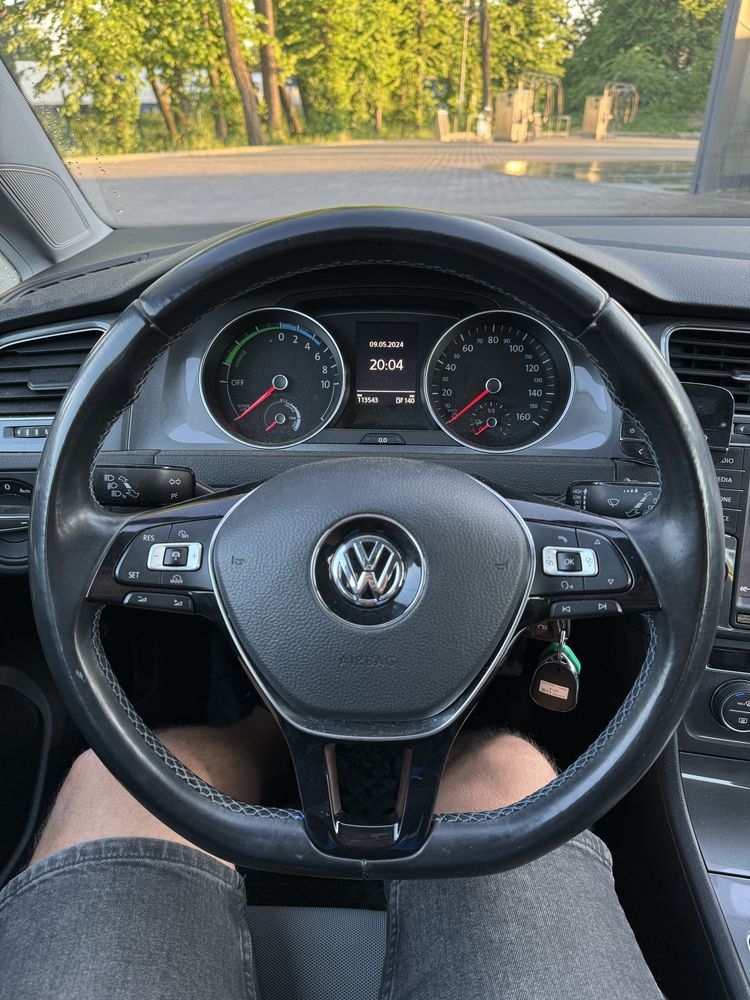 Volkswagen E-Golf