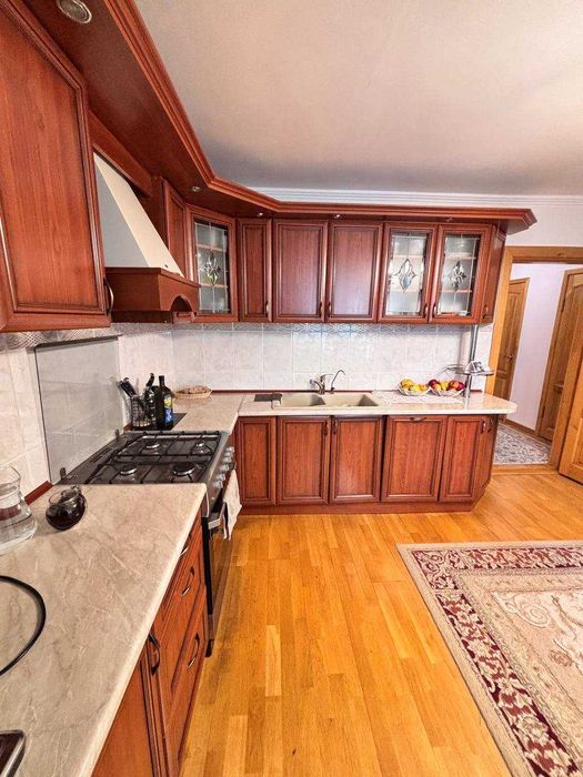 Продаж ЧОТИРИкімнатної квартири (можливо під держпрограми)