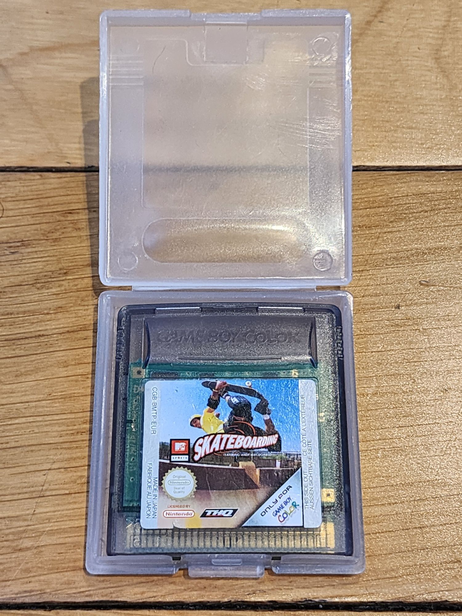 Skateboarding gameboy color