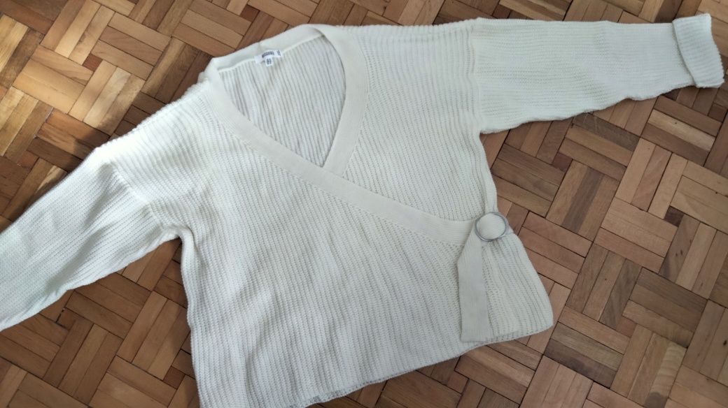 Sweter kopertowy akrylowy Missguided 48 / 50 biały nowy piękny