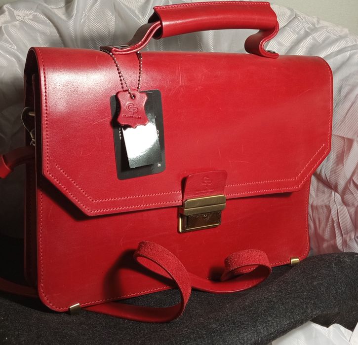 Портфель из натуральной Итальянской кожи.