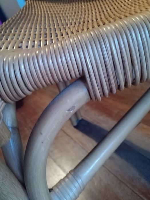 Cadeira em verga, Gato Preto