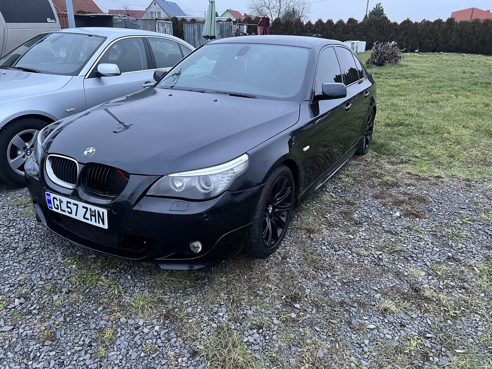 BMW e60 e61 mapkiet 416 carbonschwarz Maska