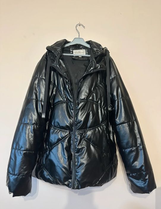 kurtka zimowa krotka z kapturem