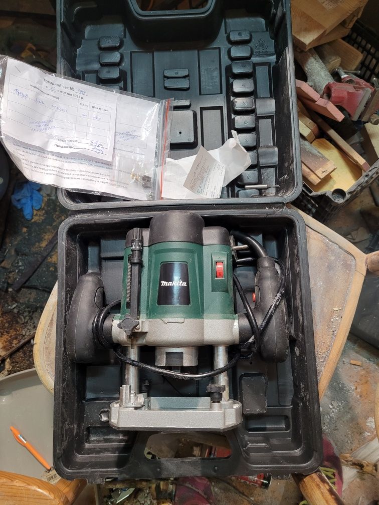 фрезер Makita Rp1500fc