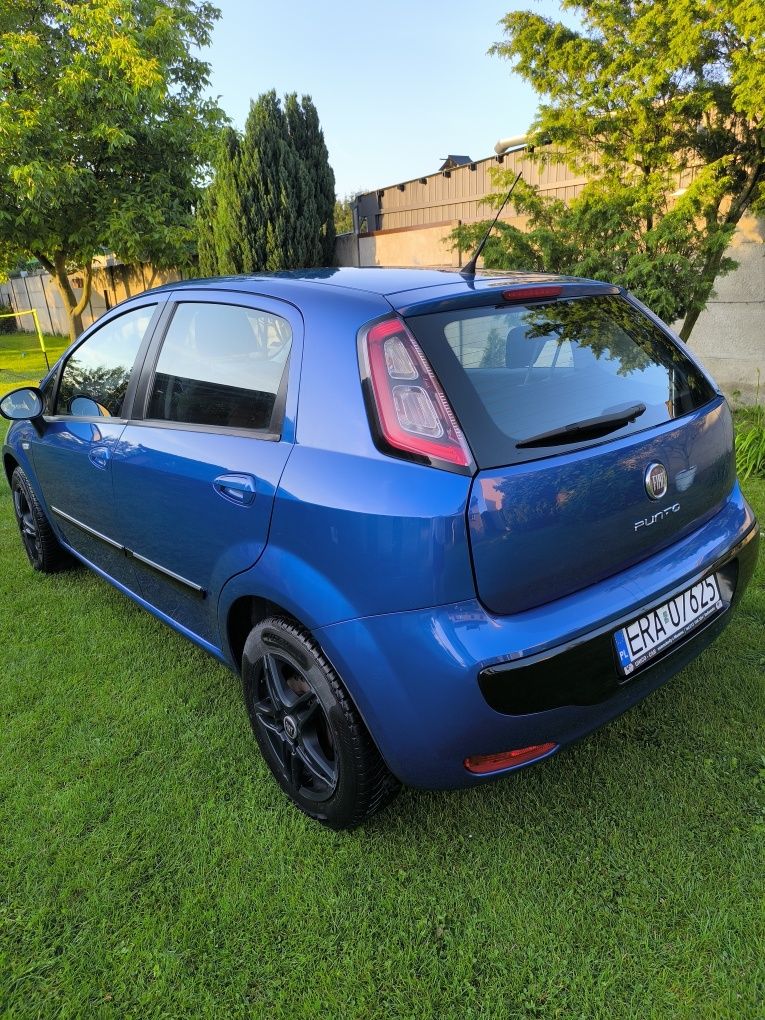 Fiat Punto Evo .