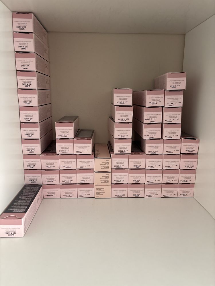 Rozświetlający Podkład IntelliMatch 3D TimeWise Beige C 110 Mary Kay