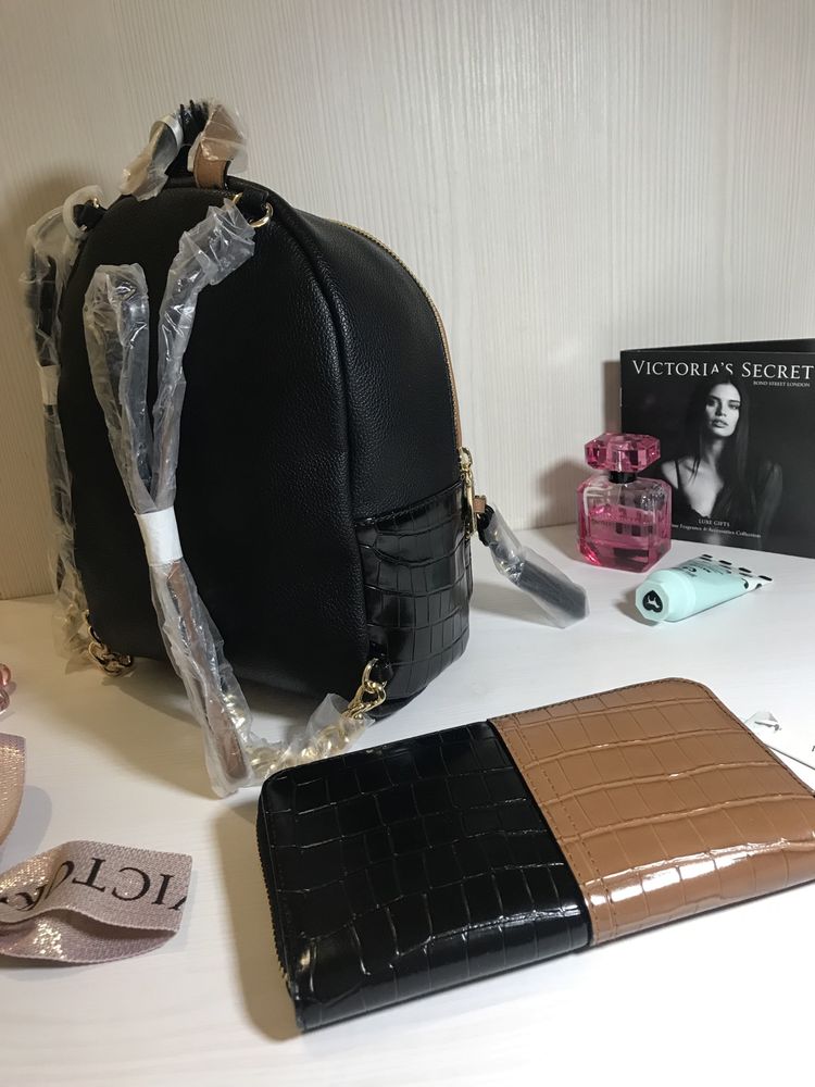 Рюкзак та гаманець Victorias Secret