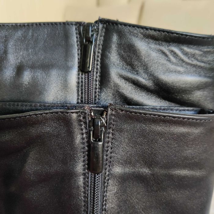 Чоботи чорні шкіряні 39 розмір