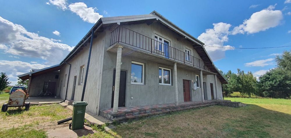 Sprzedam budynek (lokale mieszkalne/działalność gospodarcza) w Sierpcu