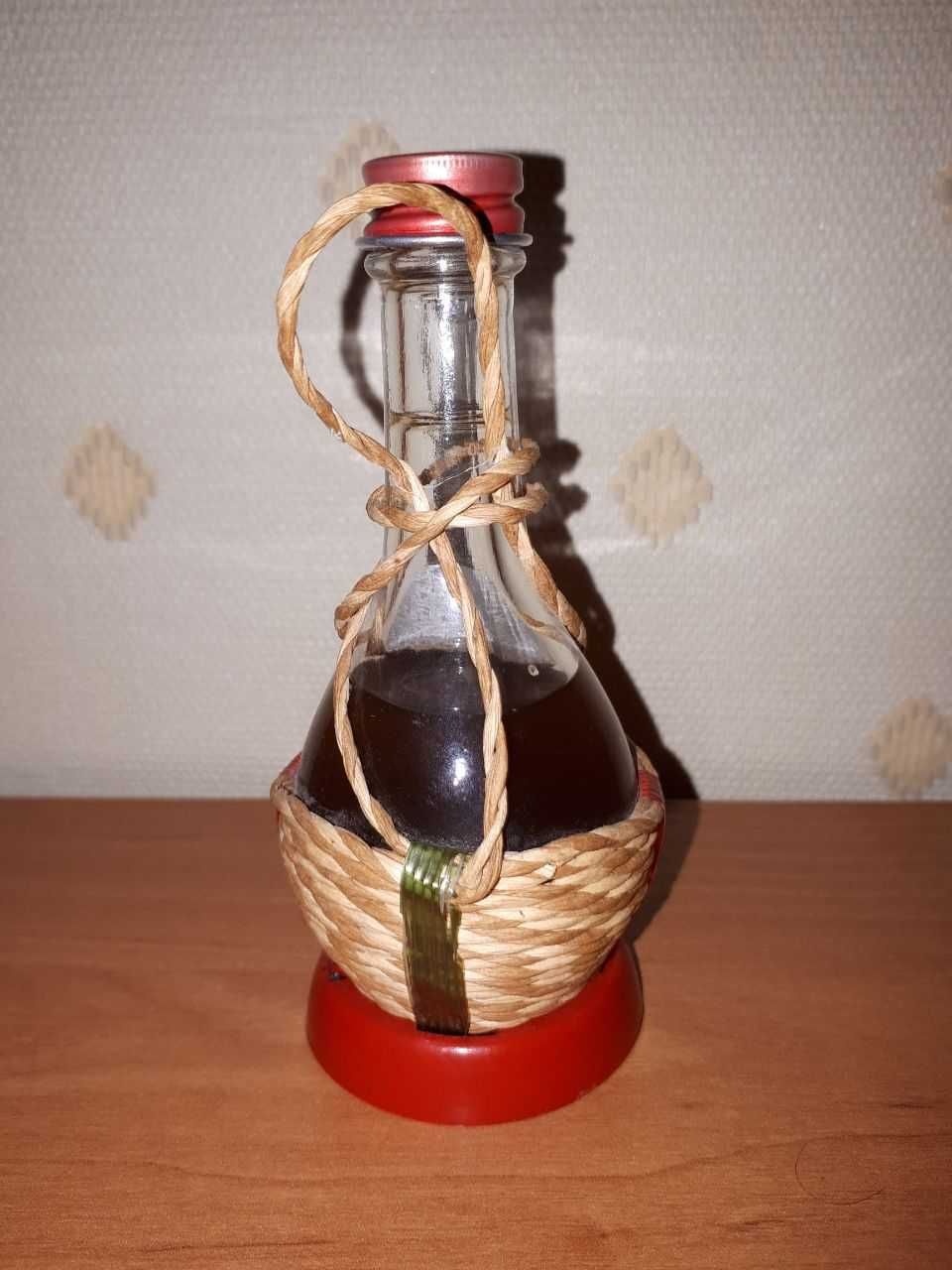 Tipo Italiano Swiss Colony Bottle