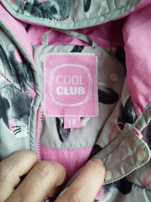 Безрукавка для дівчинки 98 р