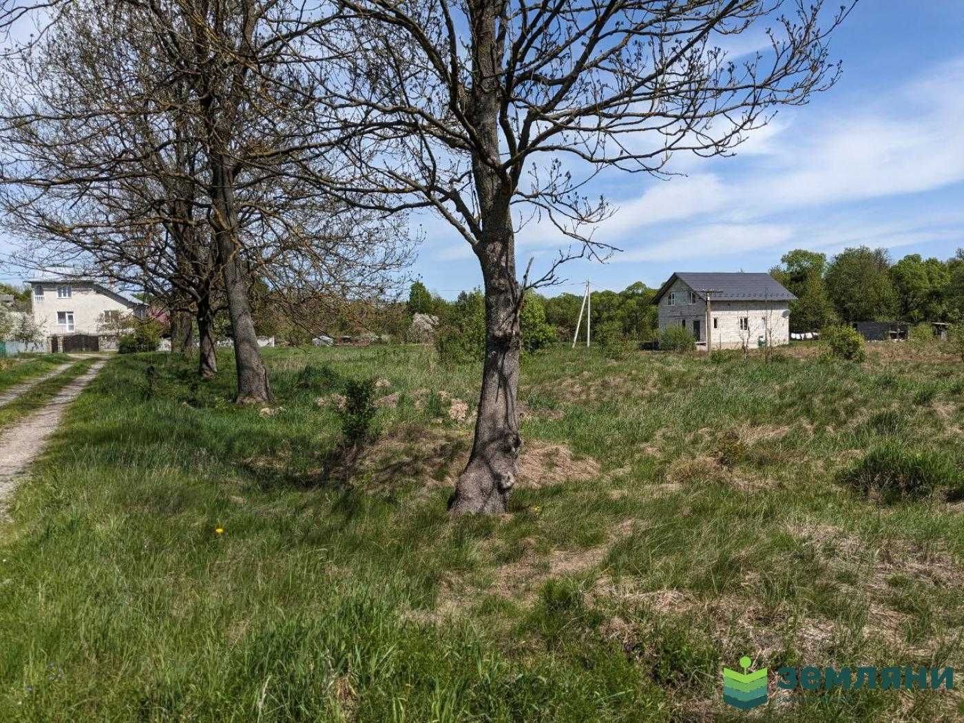 Продається ділянка 8 сот під будівництво в с. Майдан