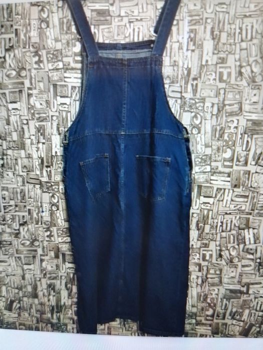 Продам джинсовий сарафан батал.