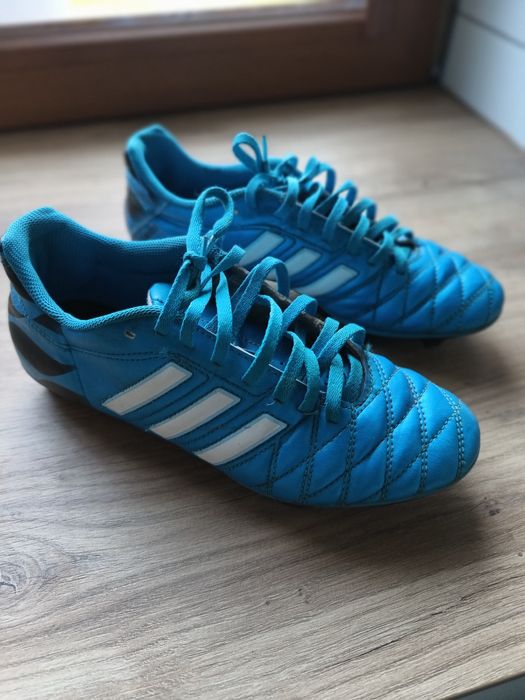 buty korki Adidas