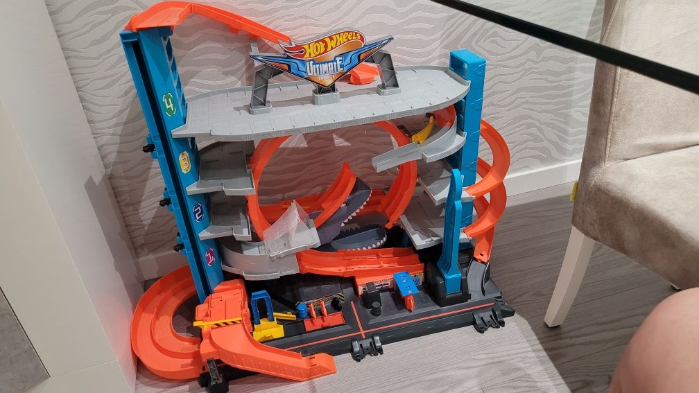 Pista do tubarão da Hotwheels