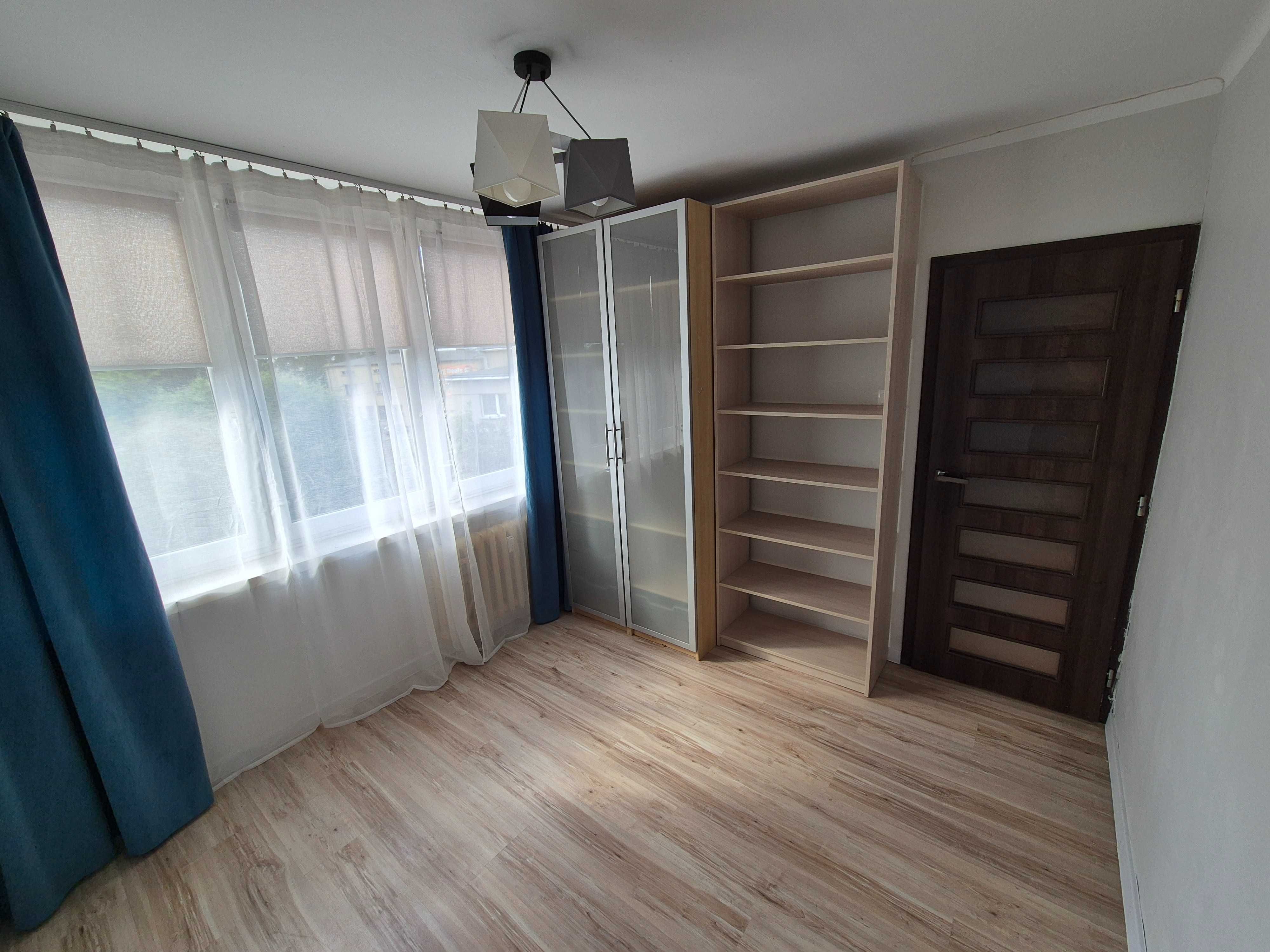 Mieszkanie - 3 pokoje w ścisłym centrum