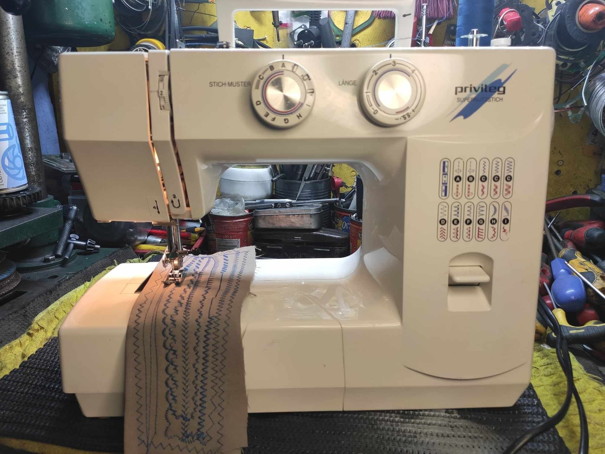 Maszyna do szycia Overlock 2, 3 i 4 nitkowy Privileg 344D