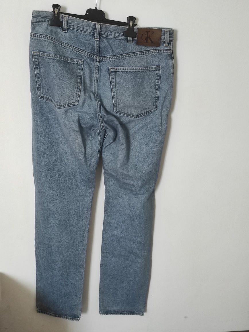 Джинси Calvin Klein