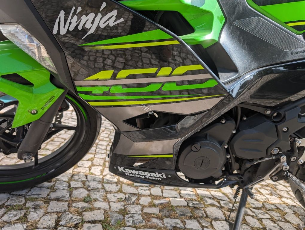 Kawazaki Ninja 400