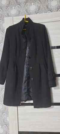 Пальто драповое черное