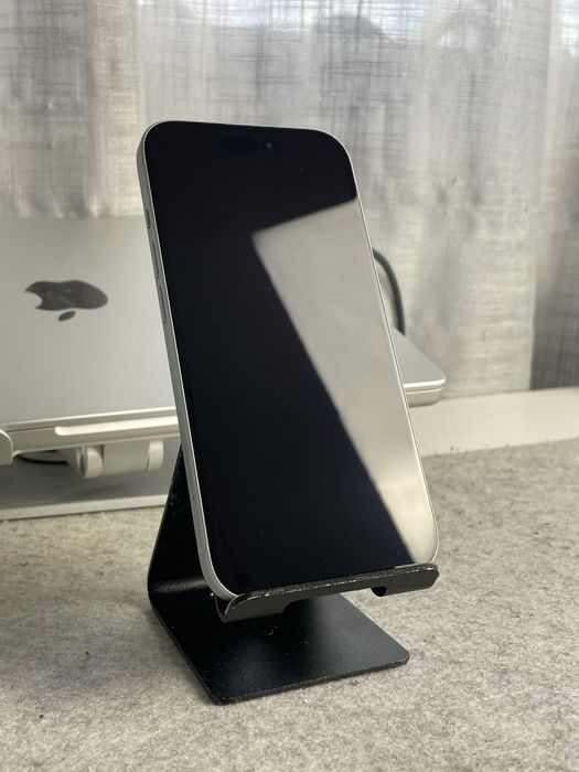 iPhone 15 Azul Claro 128GB - Excelente estado