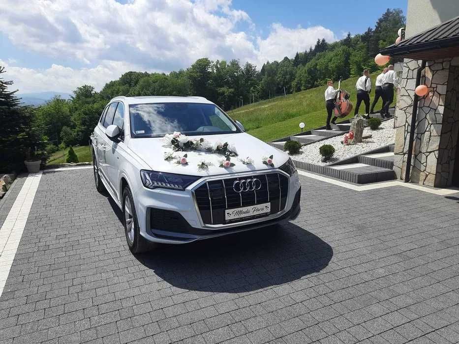 Samochód Audi Q7 do ślubu.