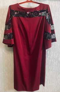Бордове плаття з костюмки 48 р. з машинною вишивкою на ліфі і рукаві