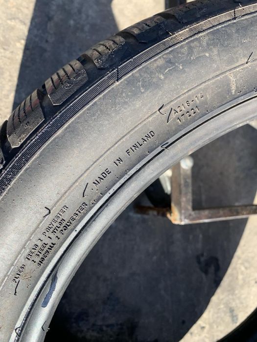 Шини 255/40 R19 Nokian 2022p зима 8мм