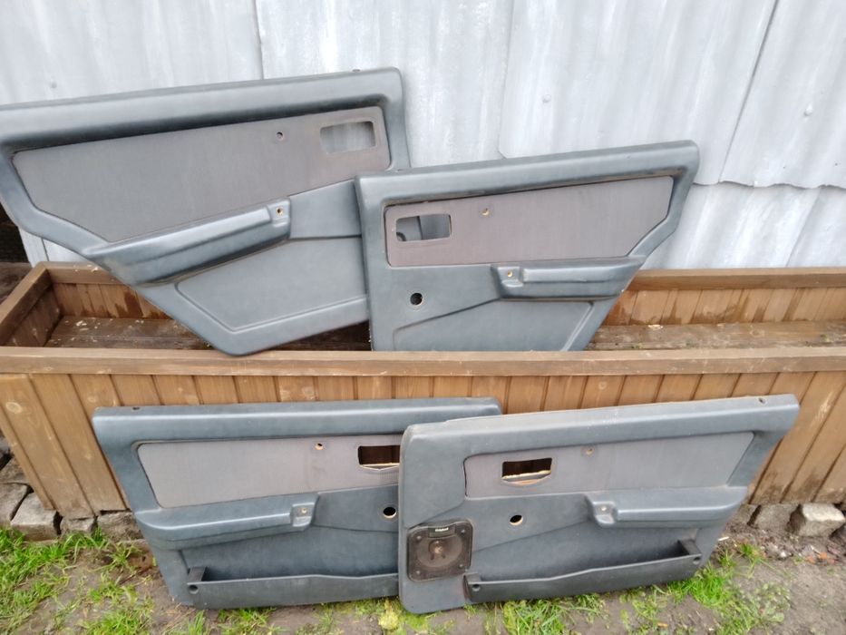 Карти (оббивка) дверей ВАЗ 2109-21099