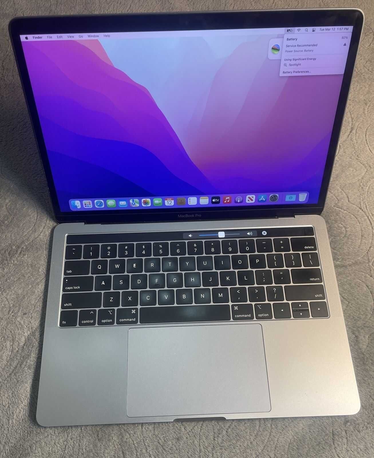 Macbook Pro 2019 touchbar (i5)