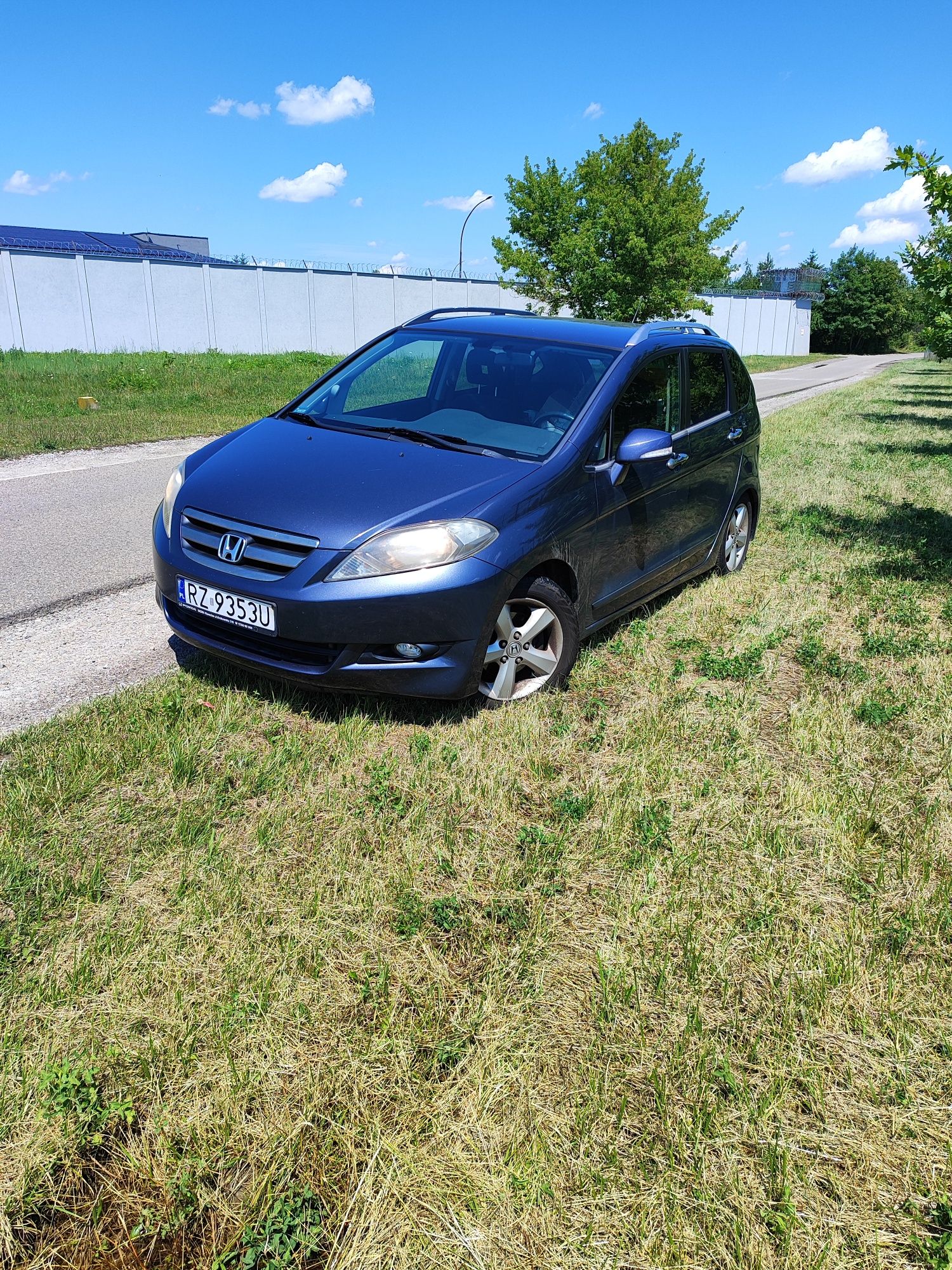 Honda frv 1.8 140km lpg
