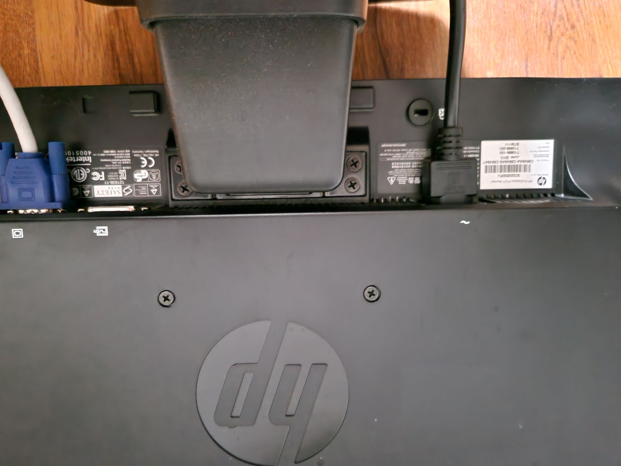 monitor HP Pro Display P221
