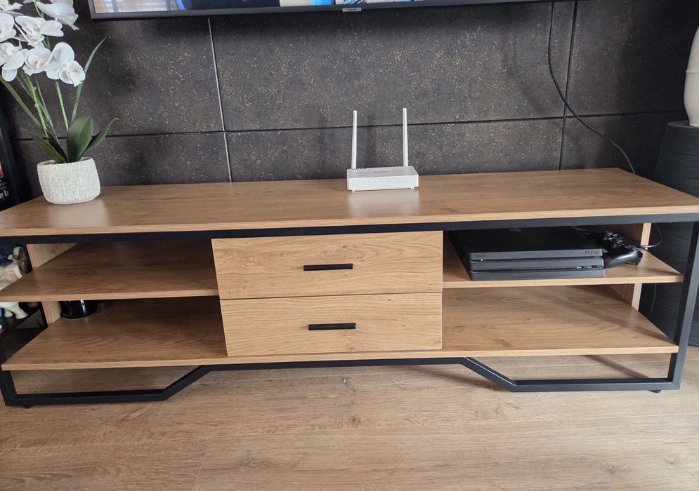 Sprzedam komodę rtv