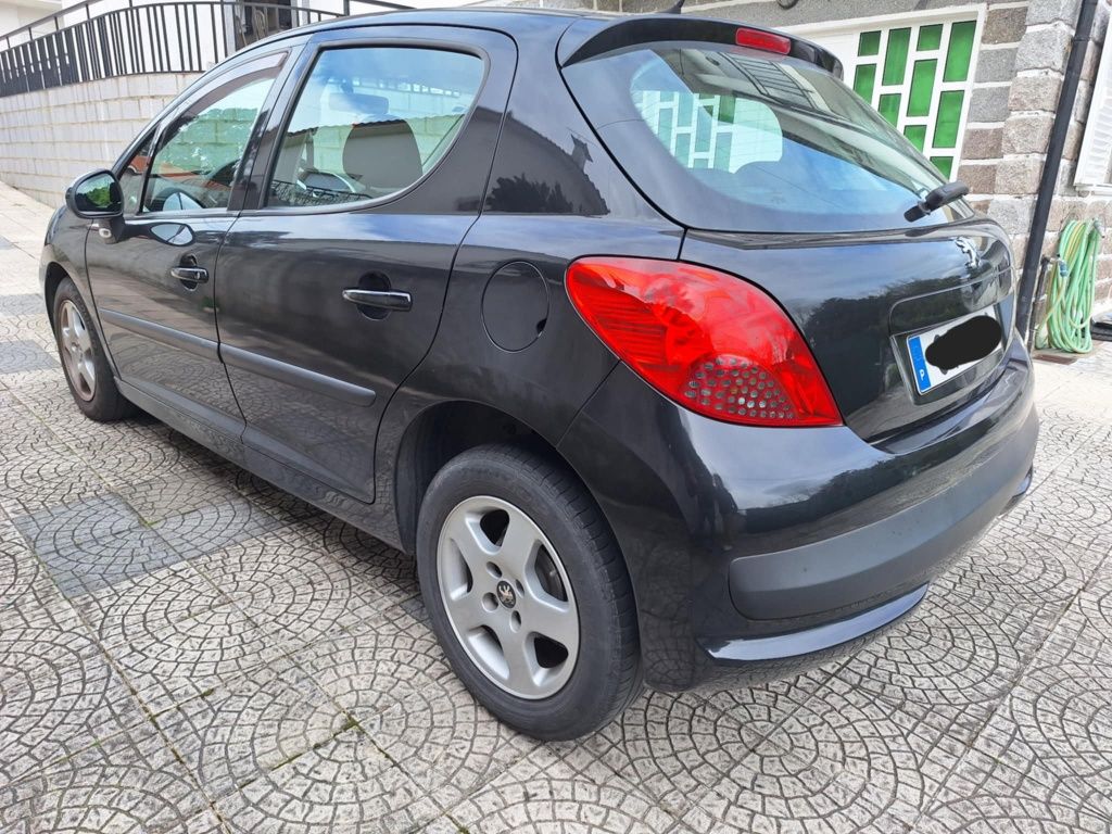 Peugeot 207 1.4 16v VTI Nacional