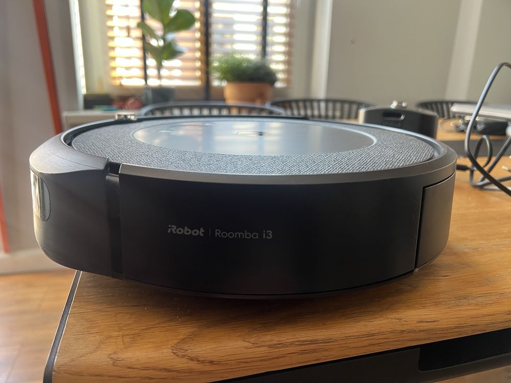 Irobot roomba i3