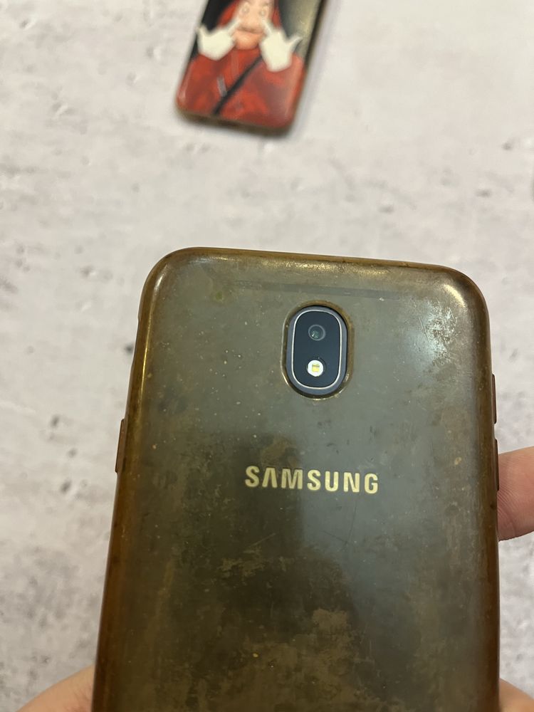 Telefon Samsung J730f + 2 etui