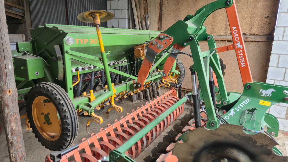 Zestaw siewny Amazone D7/30 Spec. II / Agregat talerzowy Agro System