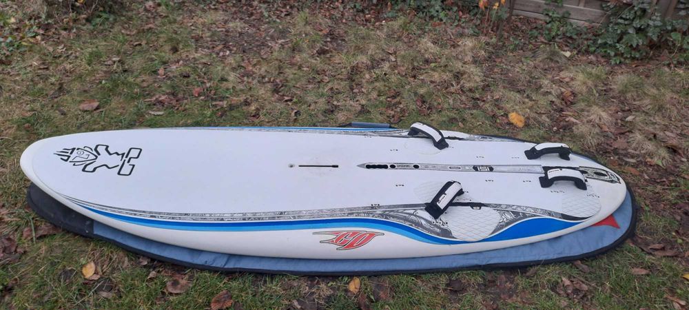 Deska windsurfingowa Starboard Go 151