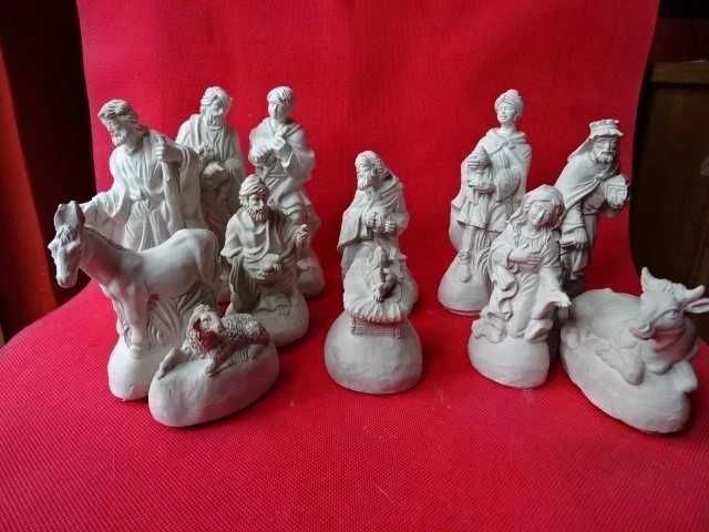 Duże figurki do szopki.