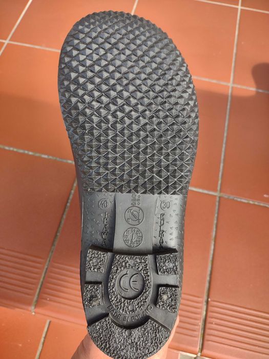 Sprzedam gumofilce rozmiar 46 duże