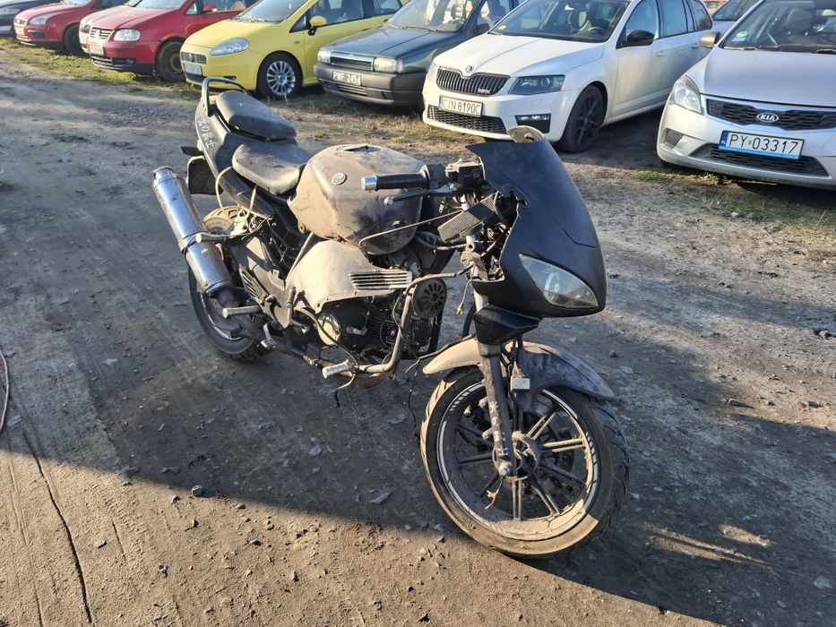 Zipp YM50-9 skuter motorower 49cm3