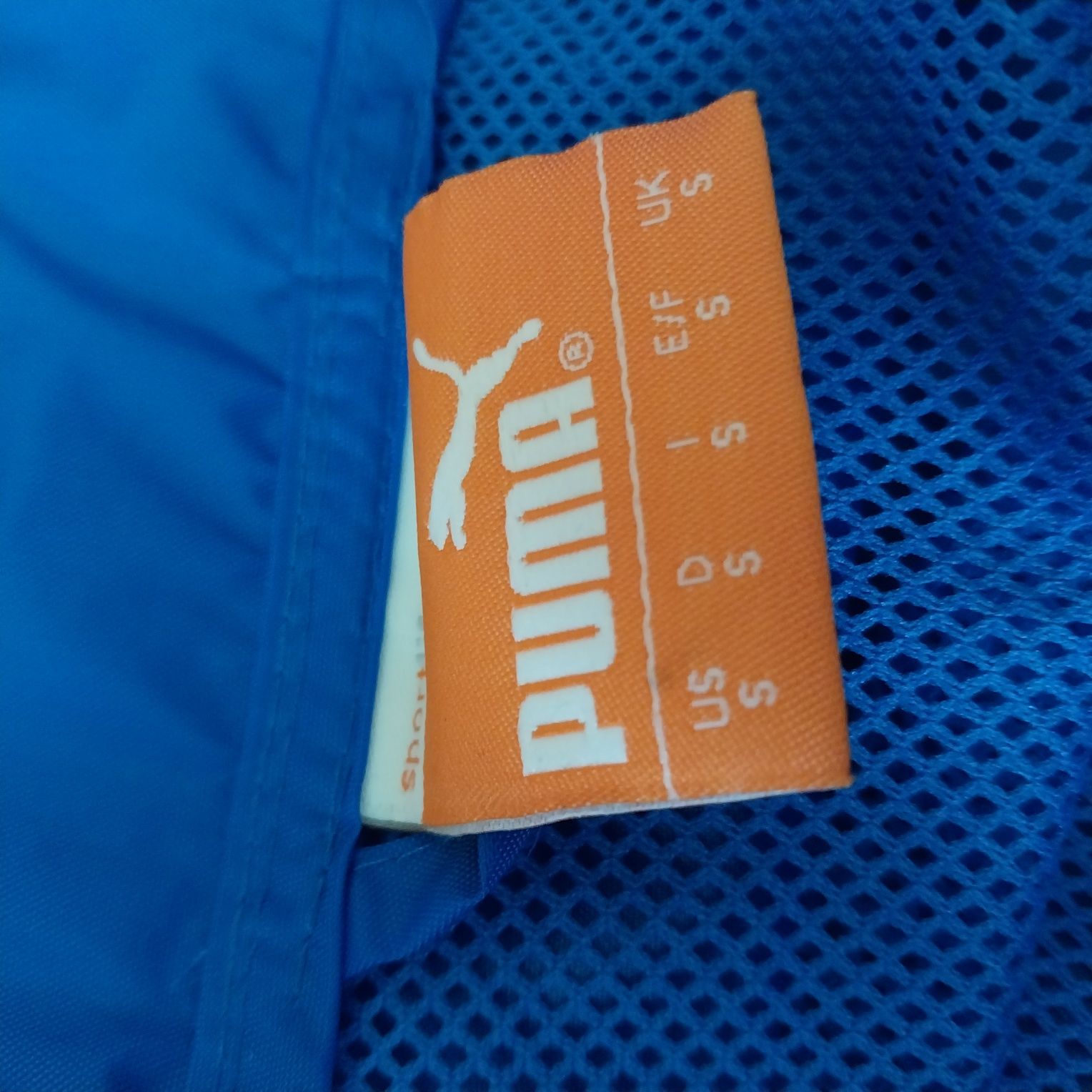 Чоловіча вітровка Puma