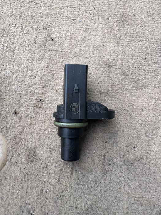 Czujnik położenia wałka wydechowego bmw e46 e39 e60 2.0 2.5 2.8 3.0