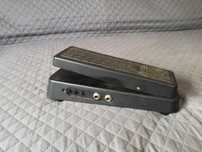 Pedal WHA-WHA Hellbabe Behringer  50€
