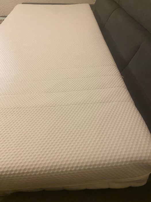 Nowy materac Akrehamn 200/90 średnio twardy