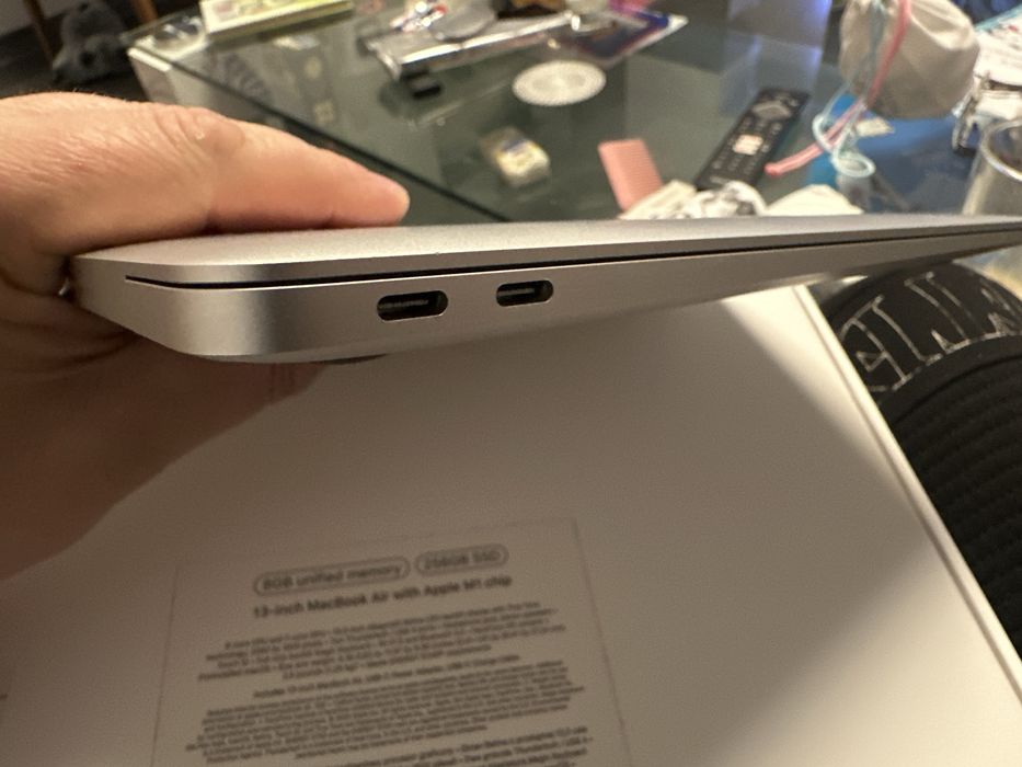 MacBook Air m1 Pamieć 8GB Dysk 256Gb