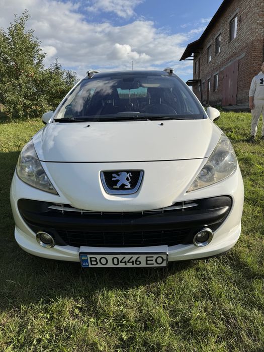 Peugeot 207 sv 2008