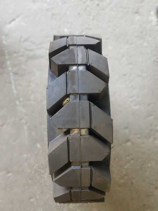 Шини 8.15-15 (28*9-15) L6 PR14 147А5 TTF Armour
