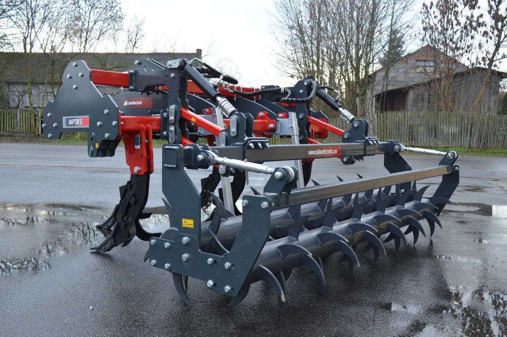 Pług dłutowy Raptor 5 | Głębosz | Zab. kołkowe | DA Landtechnik |
